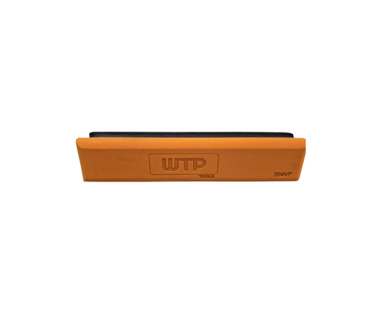WTP 204VF – Ergonomic Velcro sanding block, ensuring comfortable handling and precise control.